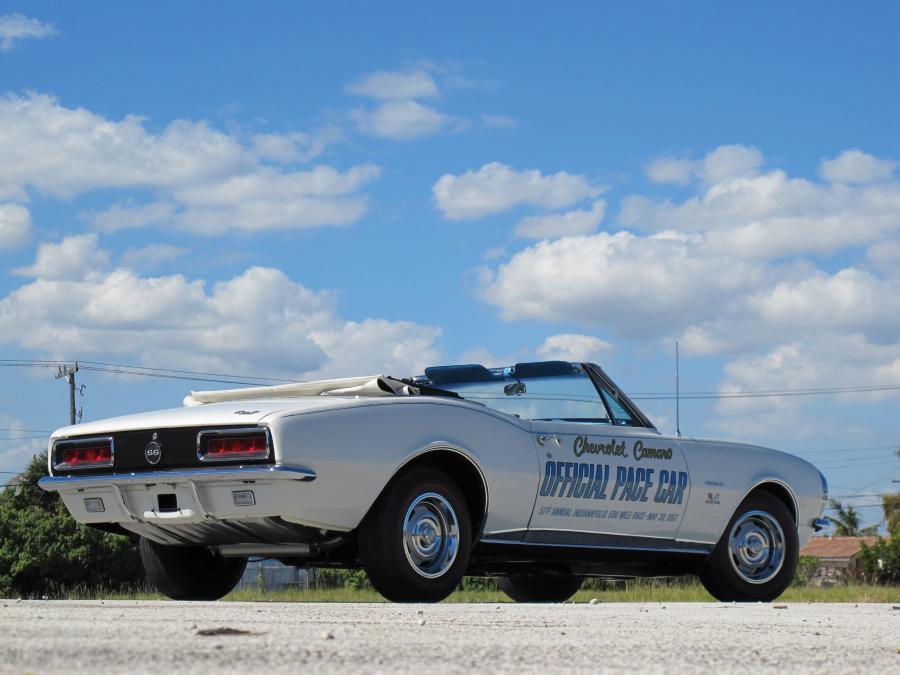  Chevrolet Camaro Indy 500 Pace Car Convertible 1967 года  (фото 2 из 4)